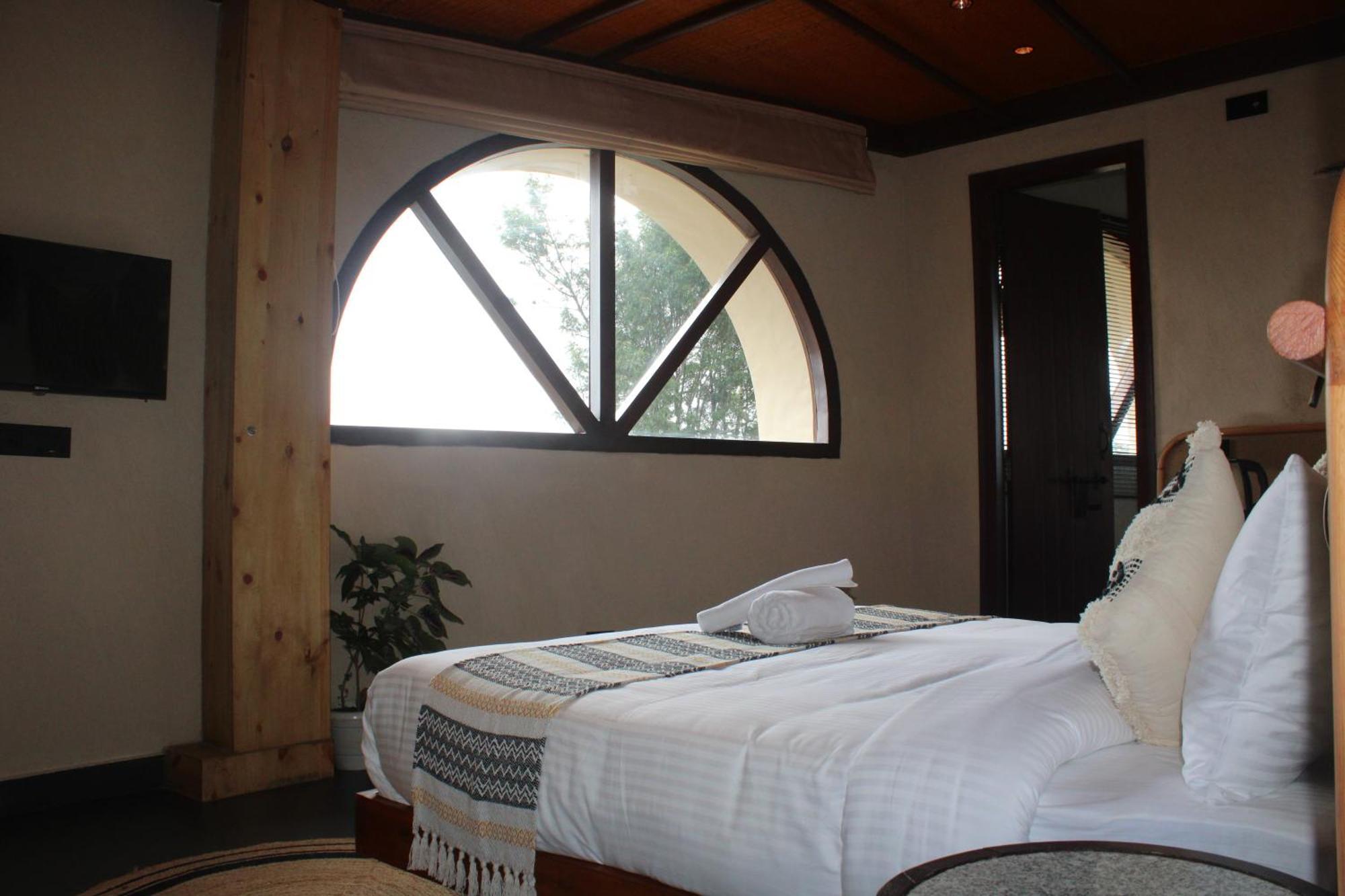Himalayan Hobbit House Hotel Almora Luaran gambar